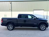 2021 Ram Laramie Crew Cab 4x4 OFF ROAD Extra Short Bed LUXURY TRUCK! PHILADELPHIA - Image 7
