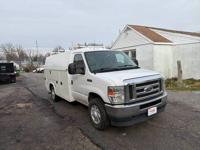 **2022 Ford E-350 w/ 11 Foot Knapheide Service Body!! 1 Owner!! Lancaster Ave., Malvern, PA - Image 4