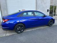 2021 Hyundai Elantra SEL Sedan 4D Sedan West Coast Auto Group - Image 6