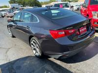 2023 Chevrolet Chevy Malibu 4dr Sdn 1LT - Get Pre-approved today! Aurora, IL - Image 6