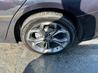 2023 Chevrolet Chevy Malibu 4dr Sdn 1LT - Get Pre-approved today! Aurora, IL - Image 7