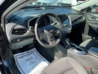 2023 Chevrolet Chevy Malibu 4dr Sdn 1LT - Get Pre-approved today! Aurora, IL - Image 10