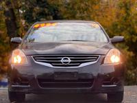 2012 Nissan Altima - Clean Title, Low Miles! NEW LOCATION // OFF FOR THE FIRST FEW CUSTOMERS! - Image 3