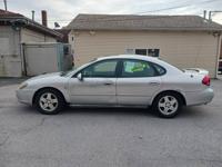 2001 FORD TAURUS SEL 4 DOOR SEDAN Steger Illinois