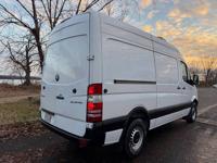 2015 MERCEDES-BENZ SPRINTER 2500 HIGH TOP 144»WB THERMO KING V-300 MAX PHILADELPHIA PA - Image 5