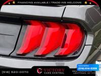 2020 Ford Mustang Eco Boost Premium 2dr Fastback Call/Text 516- 614-5359 + EVERYONE FINANCED!! PODEMOS FINANCIAR A CUALQUIERA! - Image 10