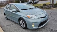 2014 Toyota Prius Three, 1.8L very clean, new tires, 114k Huntingdon Valley