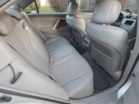 2011 Toyota Camry hybrid Vancouver - Image 10