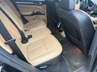 14 Porsche Cayene S Platinum Edition needs work runs and drives ! Galleria - Image 8