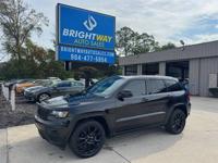 2018 Jeep Grand Cherokee Laredo***EASY FINANCING FOR EVERYONE*** Blanding Blvd Jacksonville - Image 2