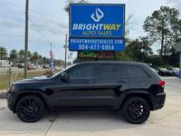 2018 Jeep Grand Cherokee Laredo***EASY FINANCING FOR EVERYONE*** Blanding Blvd Jacksonville - Image 3