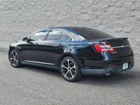 2014 Ford Taurus SHO AWD De Bary - Image 4