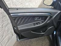 2014 Ford Taurus SHO AWD De Bary - Image 10