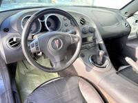 2009 Pontiac Solstice Convertible Siry Auto - Image 9