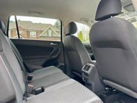 2021 Vollswagen Tiguan S Sport 4-cyl 2.0L Turbo 3rd Row / 7 Seats Woodstock - Image 10
