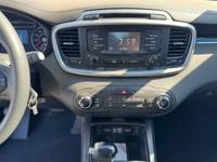 2016 Kia Sorento 2.4L LX BUY HERE PAY HERE & CREDIT UNION FINANCE (928)-750-2502 - Image 10