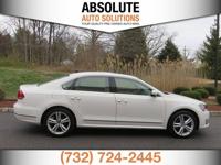 2014 Volkswagen Passat 1.8T SEL Premium PZEV 4dr Sedan 6A Volkswagen Passat Sedan - Image 5