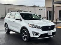 2017 Kia Sorento EX V6 AWD Salem, Oregon - Image 2