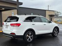 2017 Kia Sorento EX V6 AWD Salem, Oregon - Image 5