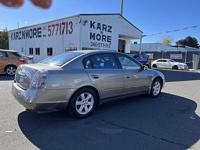 2004 Nissan Altima 4dr 2.5 S Auto PW PDL Air Clean Title Great MPG clark/cowlitz WA - Image 4
