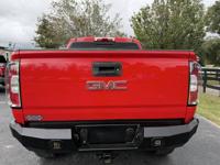 2016 GMC Canyon SLE 4x4 4dr Crew Cab 5 ft. SB + Gator Truck Center of Ocala - Image 7