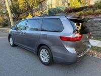 2015 Toyota Sienna XLE Staten Island NY - Image 8