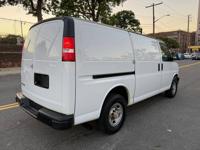 2018 CHEVROLET EXPRESS G 3500 CARGO VAN Staten Island NY - Image 8