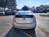 2013 Toyota Prius Four, 103K Miles, Leather, JBL, Nav, Heated Seats! Englewood - Image 7
