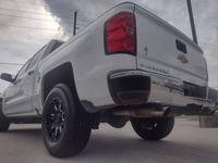 18 Chevy Silverado 1500 LT 4x2 4dr Crew Cab 5.8 ft financing Available Houston - Image 6