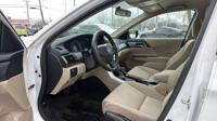 2014 Honda Accord - Financing Available! Elgin - Image 10