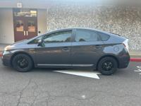 2012 Toyota Prius 154k runs great Beaverton - Image 2