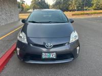 2012 Toyota Prius 154k runs great Beaverton - Image 7