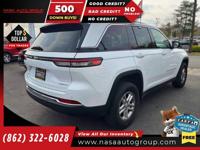 2023 Jeep Grand Cherokee Altitude 4x4 4 x 4 4-x-4 The price in this ad is the downpayment - Image 7