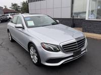 2019 MERCEDES-BENZ E300 4MATIC AWD / LOADED MODEL / WARRANTY ** LOOK * Feasterville Trevose - Image 9