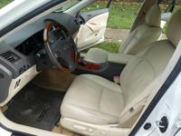 Lexus ES 350 ONE OWNER and NO DEALER FEES Dawsonville / Cumming - Image 7