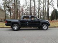 2015 Toyota Tacoma 60,000 miles and NO DEALER FEES Dawsonville / Cumming - Image 3