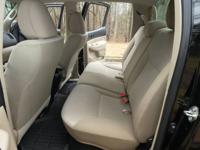 2015 Toyota Tacoma 60,000 miles and NO DEALER FEES Dawsonville / Cumming - Image 8