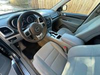 2012 Jeep Grand Cherokee Laredo 4x4 Denver - Image 8