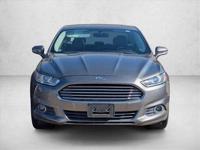 2013 Ford Fusion SE (346) 245-5090 to confirm-FINANCING AVAILABLE OAC - Image 3