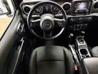 2018 Jeep Wrangler Unlimited 4x4 4WD Electric SUV Est. payment OAC† - Image 3