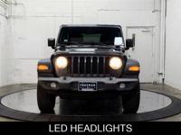 2018 Jeep Wrangler Unlimited 4x4 4WD Electric SUV Est. payment OAC† - Image 4