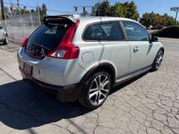 2009 Volvo C30 T5 2dr Hatchback Hatchback Universal Auto Sales - Image 8