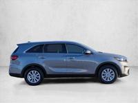 2020 Kia Sorento LX V6 SUV (386) 603-6783 to confirm-FINANCING AVAILABLE OAC - Image 5
