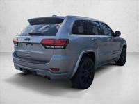 2020 Jeep Grand Cherokee Altitude 4x4 4WD SUV (904) 637-7794 to confirm-FINANCING AVAILABLE OAC - Image 6