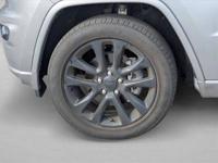 2020 Jeep Grand Cherokee Altitude 4x4 4WD SUV (904) 637-7794 to confirm-FINANCING AVAILABLE OAC - Image 10