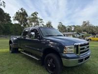2005 Ford F-350 F350 F 350 Super Duty Lariat 4dr Crew Cab 4WD LB DRW + M.K. Auto Sales Services Inc - Image 3