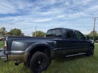 2005 Ford F-350 F350 F 350 Super Duty Lariat 4dr Crew Cab 4WD LB DRW + M.K. Auto Sales Services Inc - Image 4