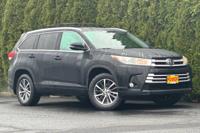 2017 Toyota Highlander AWD All Wheel Drive XLE SUV ((CALL FOR PRICE)) - Image 3