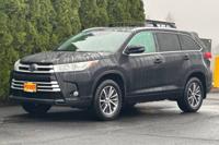 2017 Toyota Highlander AWD All Wheel Drive XLE SUV ((CALL FOR PRICE)) - Image 9