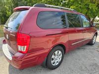 2008 HYUNDAI ENTOURAGE ZION ILLINOIS - Image 8
